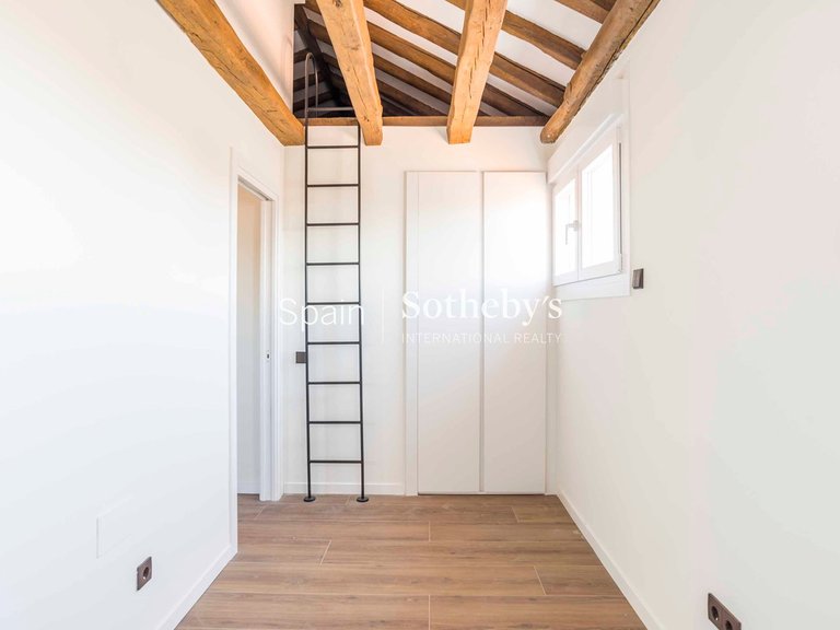 Apartment for Sale in Madrid, Madrid 35