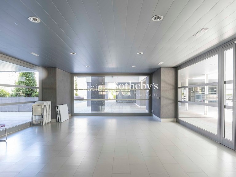 Apartment for Sale in Madrid, Madrid 36