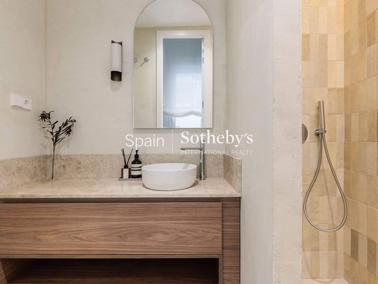 Apartment for Sale in Madrid, Madrid 19