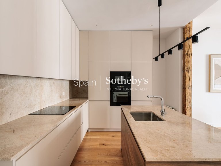 Apartment for Sale in Madrid, Madrid 10