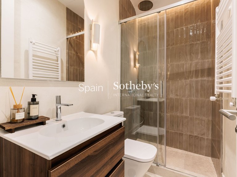 Apartment for Sale in Madrid, Madrid 20