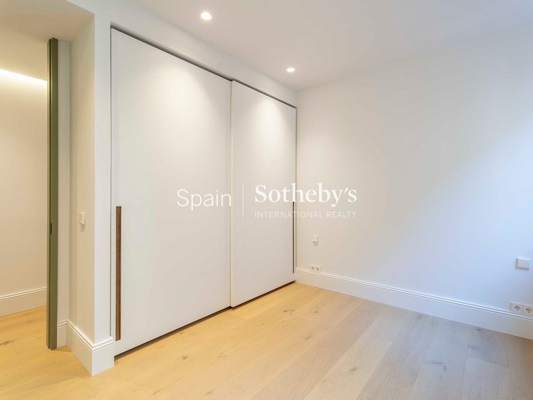 Apartment for Sale in Madrid, Madrid 29