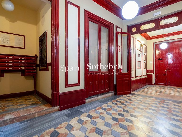 Apartment for Sale in Madrid, Madrid 46