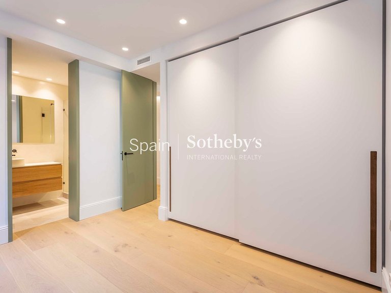 Apartment for Sale in Madrid, Madrid 25