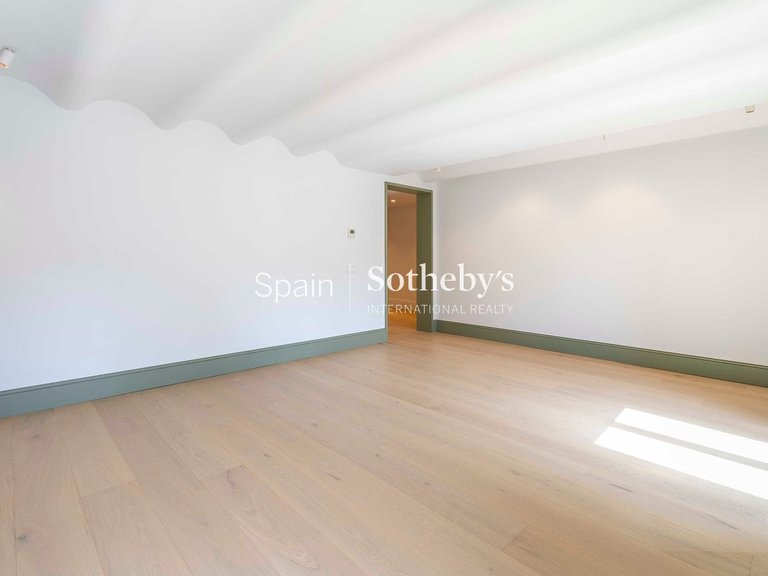 Apartment for Sale in Madrid, Madrid 10