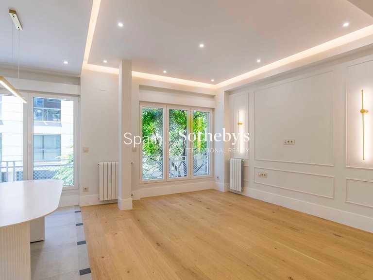 Apartment for Sale in Madrid, Madrid 10