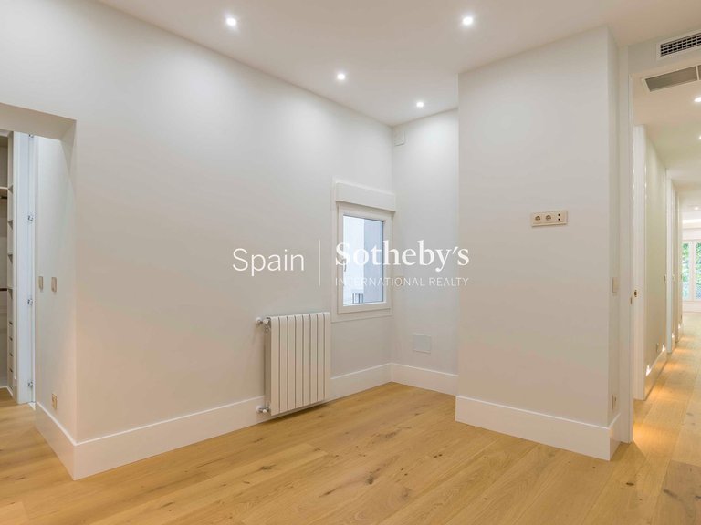 Apartment for Sale in Madrid, Madrid 26