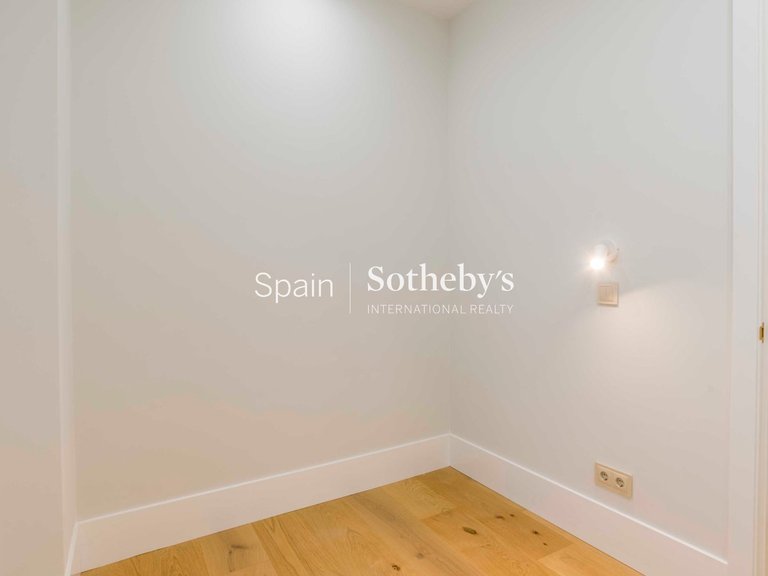 Apartment for Sale in Madrid, Madrid 39