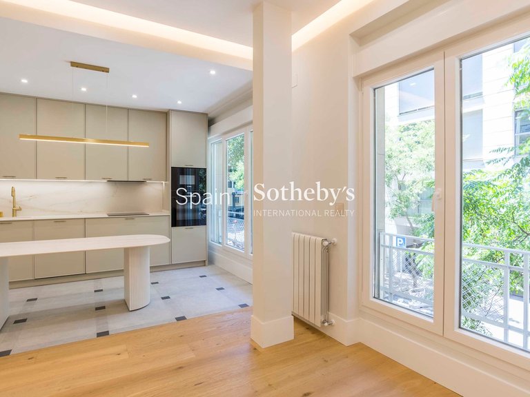 Apartment for Sale in Madrid, Madrid 7