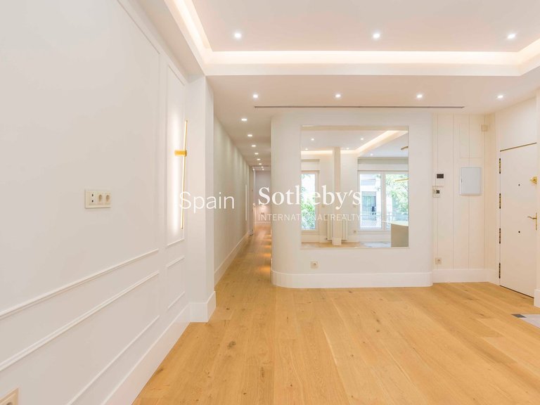 Apartment for Sale in Madrid, Madrid 15