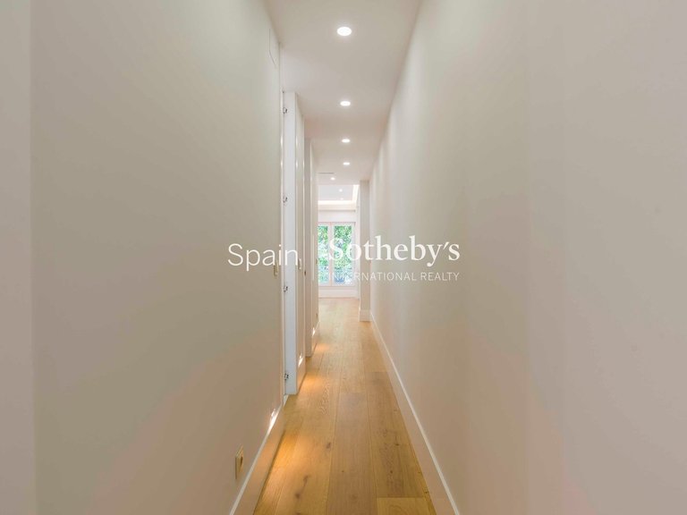 Apartment for Sale in Madrid, Madrid 31