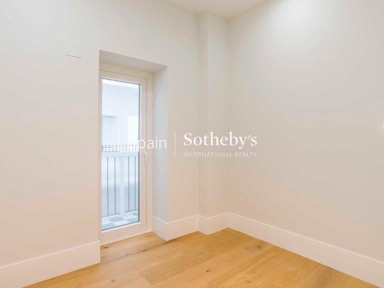 Apartment for Sale in Madrid, Madrid 25