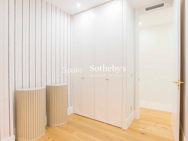Apartment for Sale in Madrid, Madrid 37