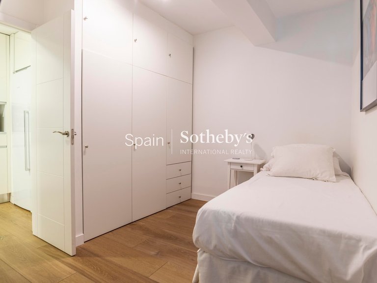 Apartment for Sale in Madrid, Madrid 23
