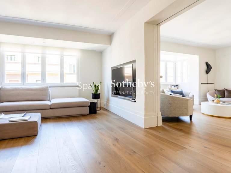 Apartment for Sale in Madrid, Madrid 13