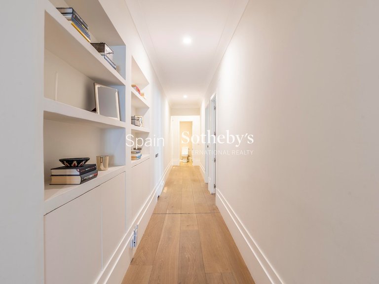 Apartment for Sale in Madrid, Madrid 26