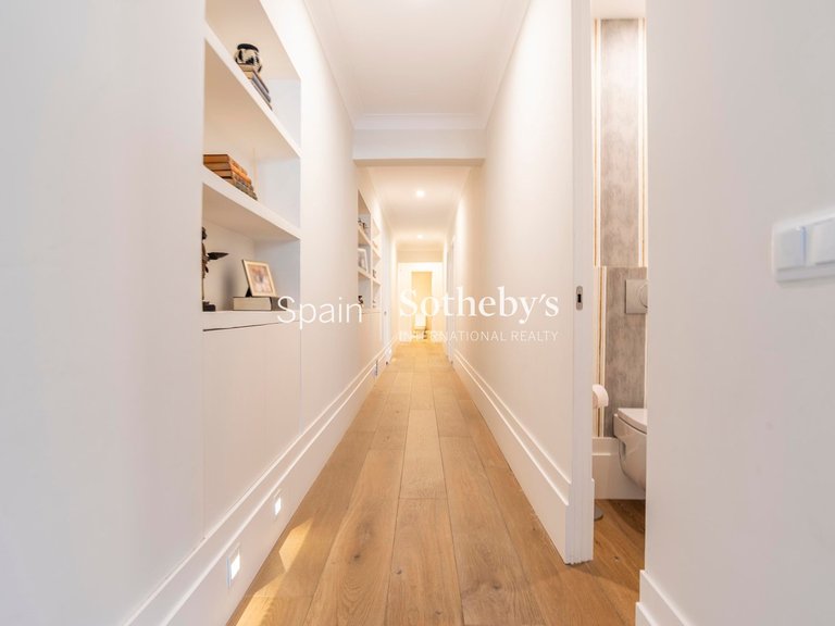 Apartment for Sale in Madrid, Madrid 39