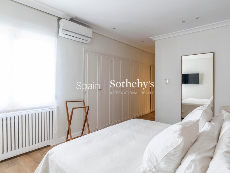 Apartment for Sale in Madrid, Madrid 30