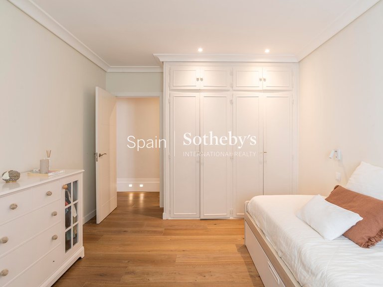 Apartment for Sale in Madrid, Madrid 34