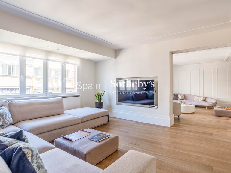 Apartment for Sale in Madrid, Madrid 9