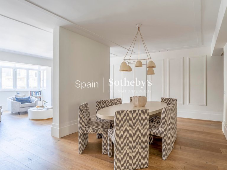 Apartment for Sale in Madrid, Madrid 11