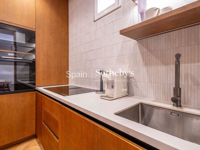 Apartment for Sale in Madrid, Madrid 15
