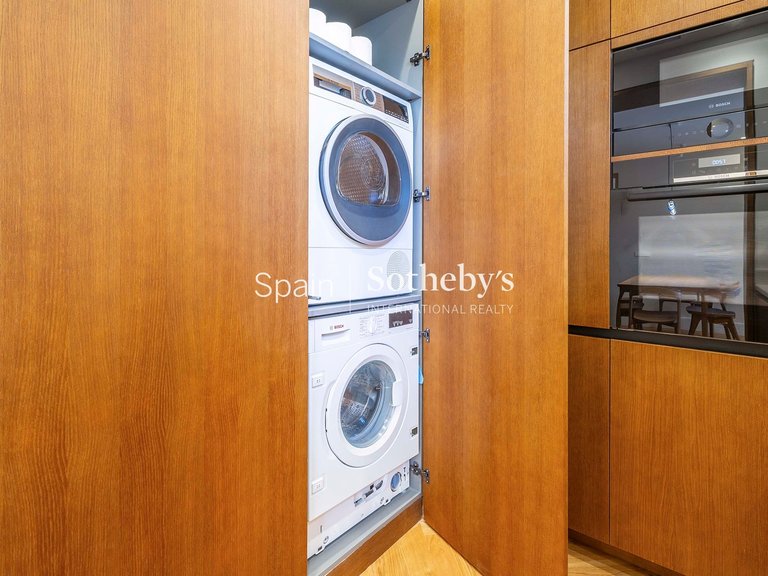 Apartment for Sale in Madrid, Madrid 17