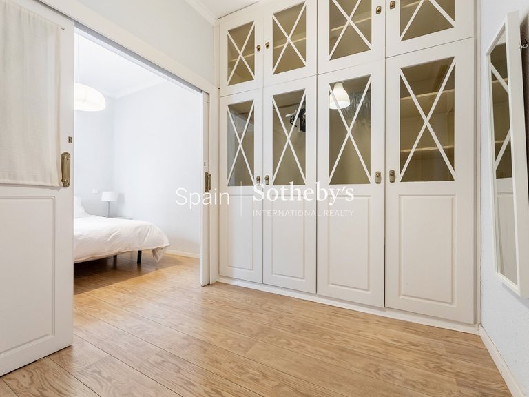 Apartment for Sale in Madrid, Madrid 18
