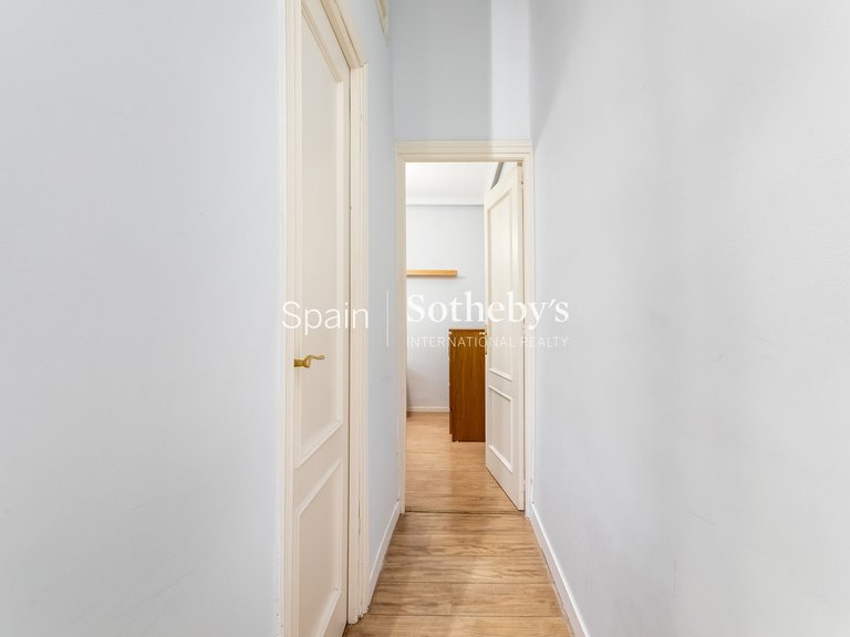 Apartment for Sale in Madrid, Madrid 33