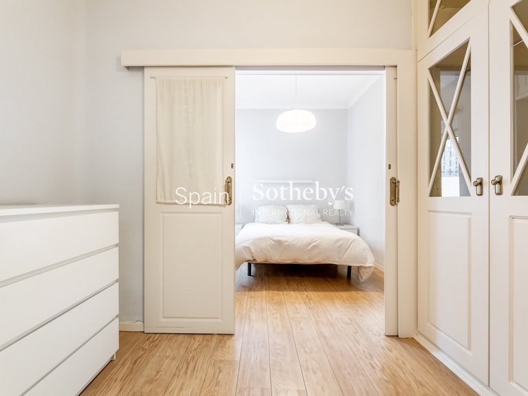 Apartment for Sale in Madrid, Madrid 16