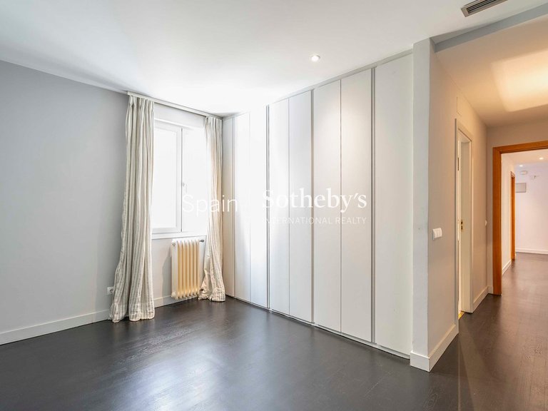 Apartment for Rent in Madrid, Madrid 27