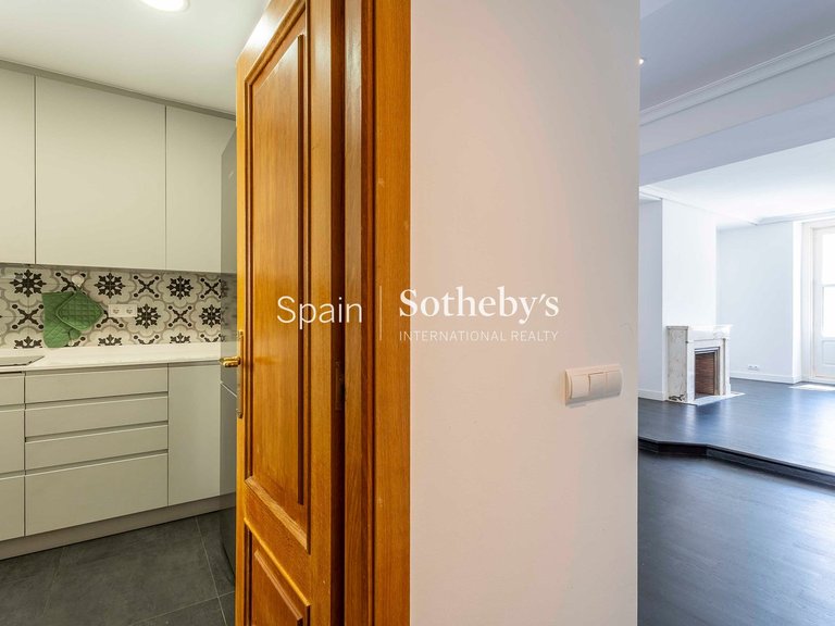 Apartment for Rent in Madrid, Madrid 14