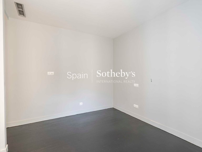Apartment for Rent in Madrid, Madrid 33