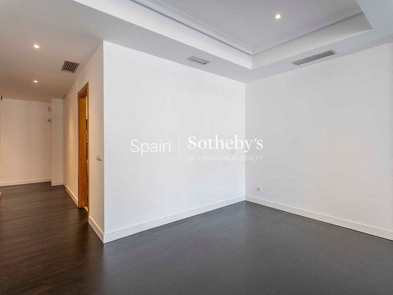 Apartment for Rent in Madrid, Madrid 13