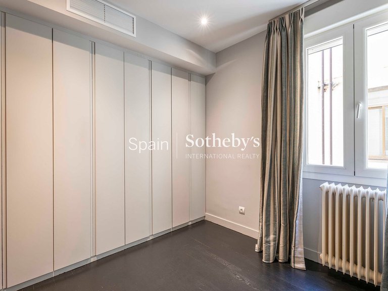 Apartment for Rent in Madrid, Madrid 23