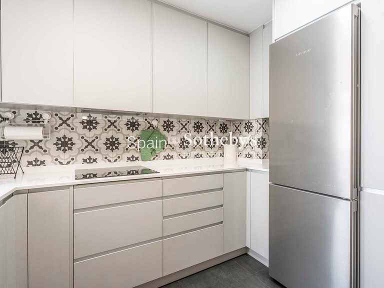 Apartment for Rent in Madrid, Madrid 17