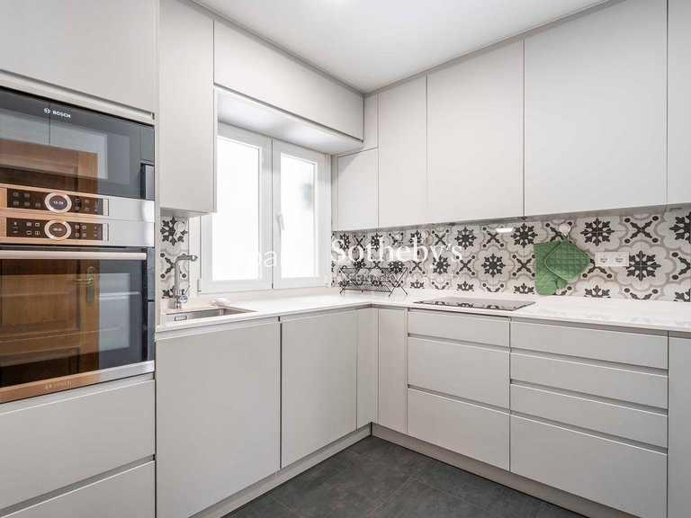 Apartment for Rent in Madrid, Madrid 16