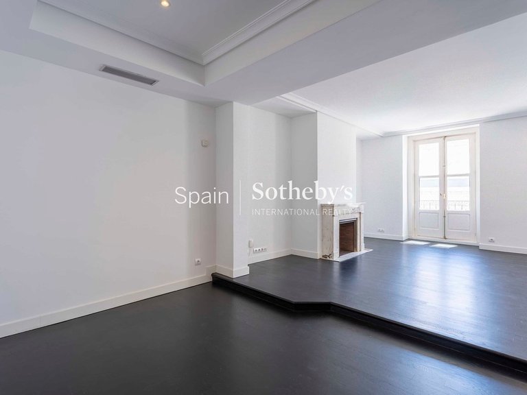 Apartment for Rent in Madrid, Madrid 9