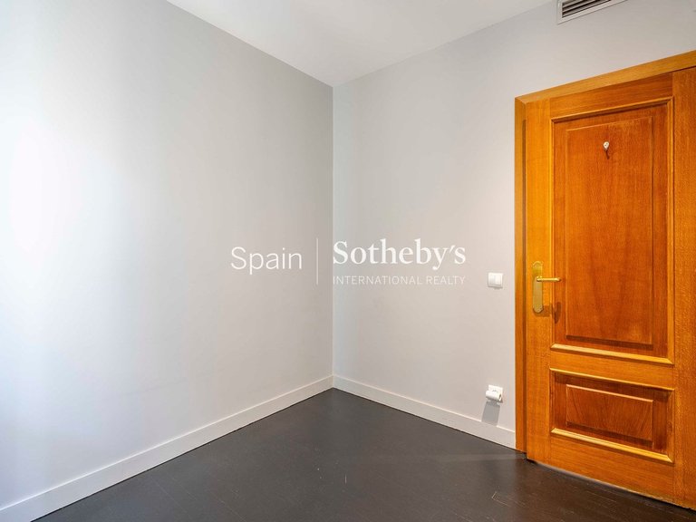 Apartment for Rent in Madrid, Madrid 32