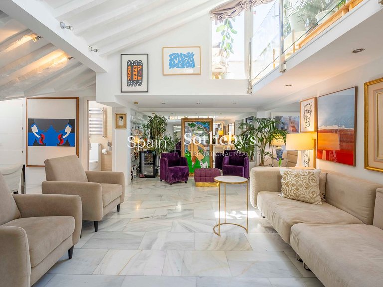 Penthouse for Rent in Madrid, Madrid 30