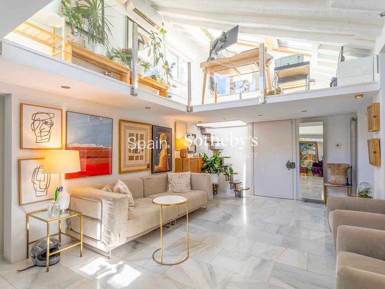 Penthouse for Rent in Madrid, Madrid 5