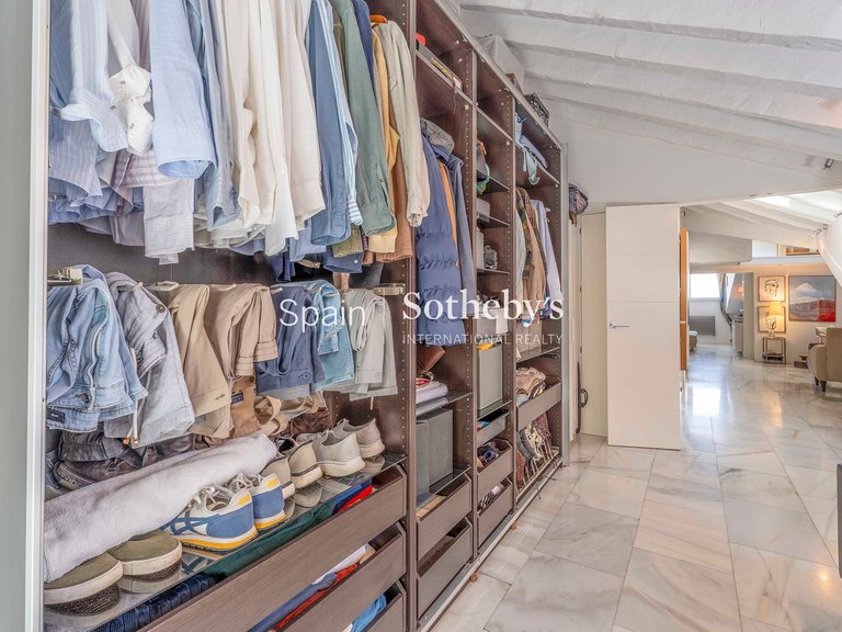 Penthouse for Rent in Madrid, Madrid 19