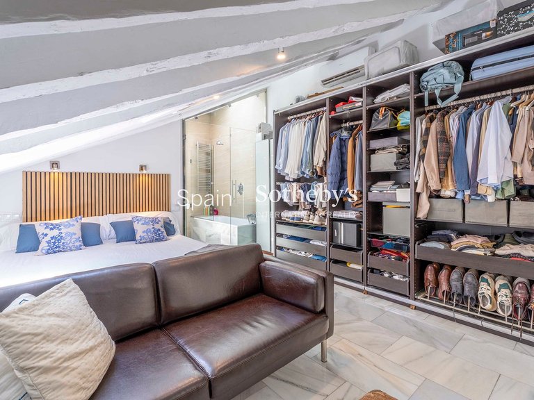 Penthouse for Rent in Madrid, Madrid 13