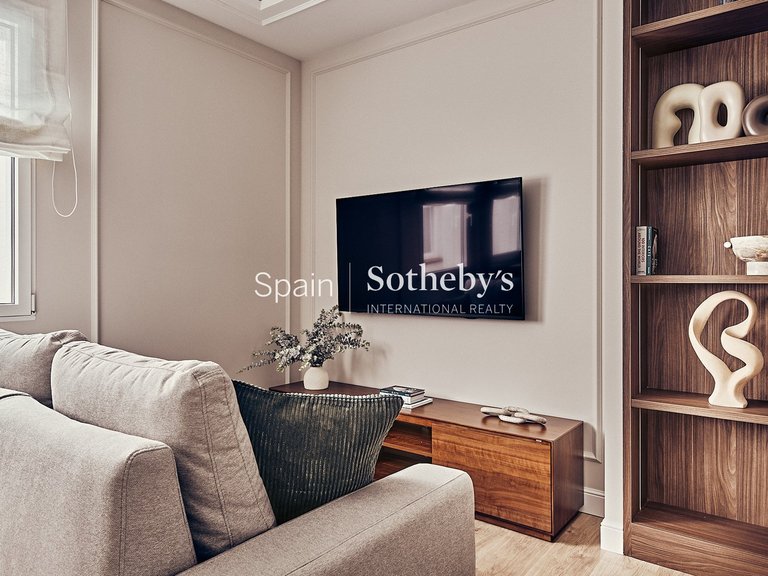 Apartment for Sale in Madrid, Madrid 13