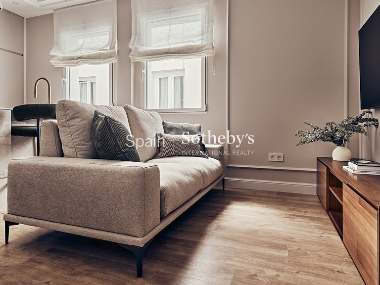 Apartment for Sale in Madrid, Madrid 4