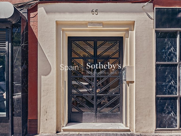 Apartment for Sale in Madrid, Madrid 22