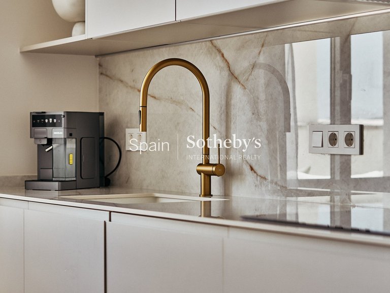 Apartment for Sale in Madrid, Madrid 12