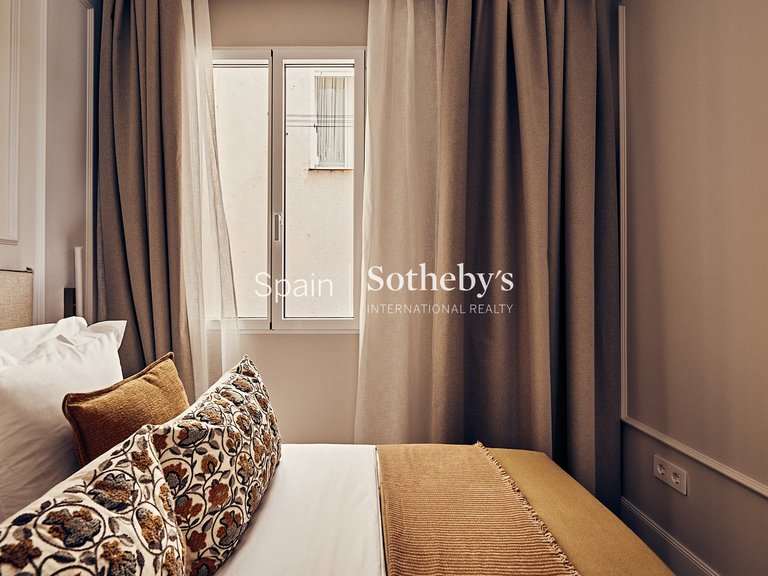 Apartment for Sale in Madrid, Madrid 12