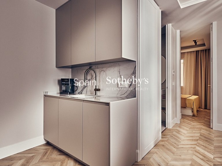 Apartment for Sale in Madrid, Madrid 7
