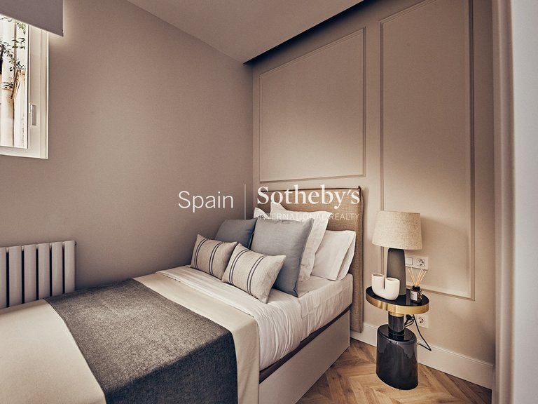 Apartment for Sale in Madrid, Madrid 11